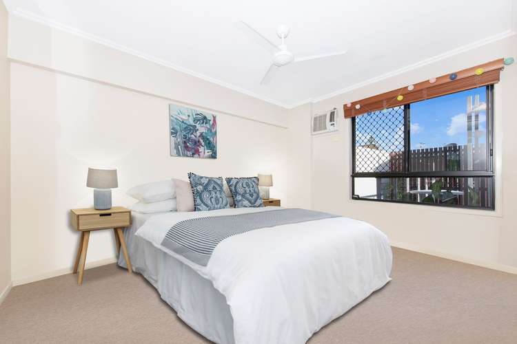 Second view of Homely unit listing, 4/23 Echlin Street, West End QLD 4810