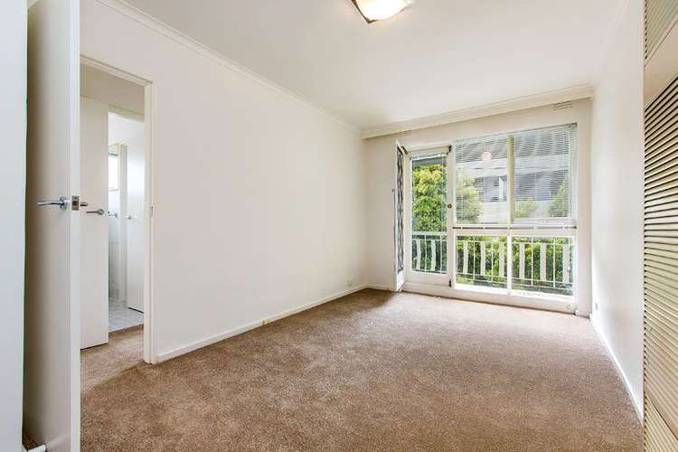 Main view of Homely apartment listing, 6/2A Kinross Street, Caulfield North VIC 3161