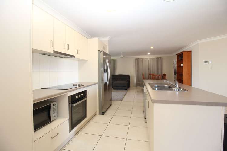 Seventh view of Homely house listing, 16 Ivers Place, Emerald QLD 4720