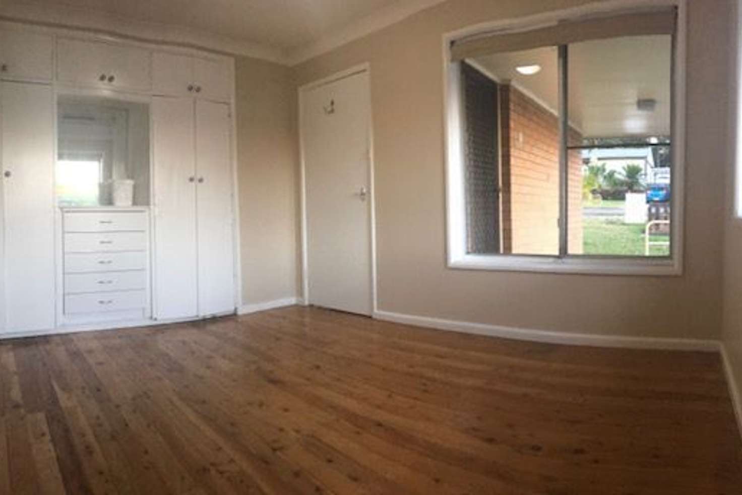 Main view of Homely unit listing, 1/10 Clare Street, Glendale NSW 2285