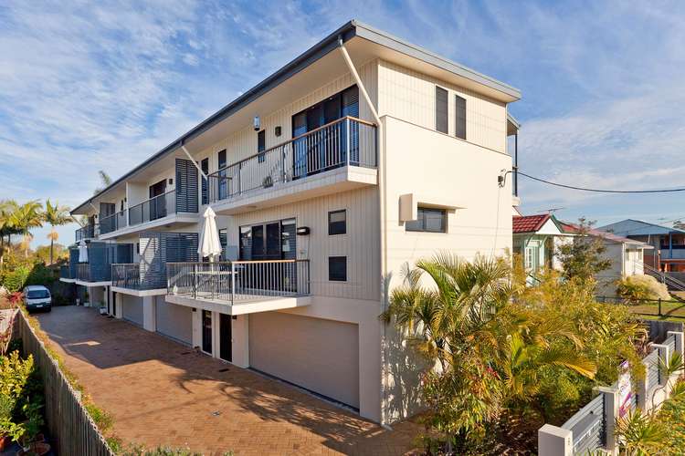 Main view of Homely unit listing, 3/6 Emsworth Street, Wynnum QLD 4178