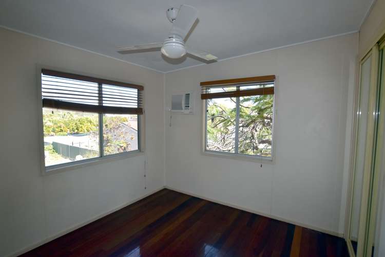 Fourth view of Homely unit listing, 2/8 Wistari Street, Clinton QLD 4680