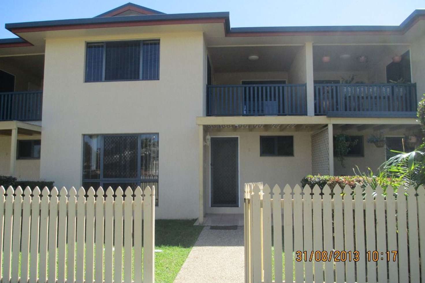 Main view of Homely house listing, 2/31 Bayswater Road, Hyde Park QLD 4812