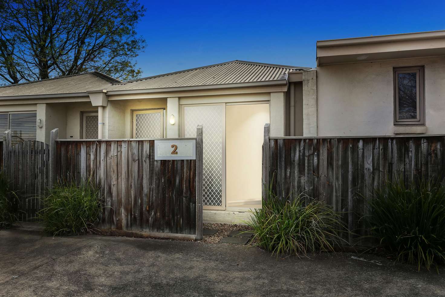 Main view of Homely unit listing, 2/307 High Street, Thomastown VIC 3074