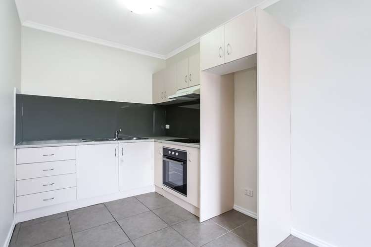 Second view of Homely unit listing, 2/307 High Street, Thomastown VIC 3074