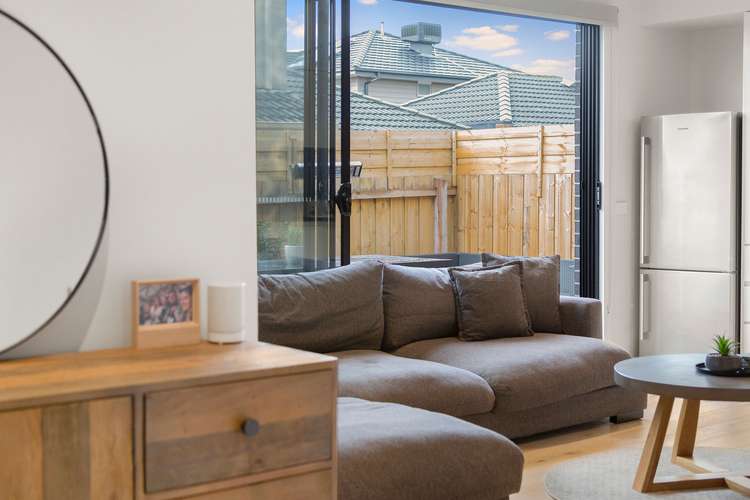 Fifth view of Homely apartment listing, 2/4 Krone Street, Mordialloc VIC 3195