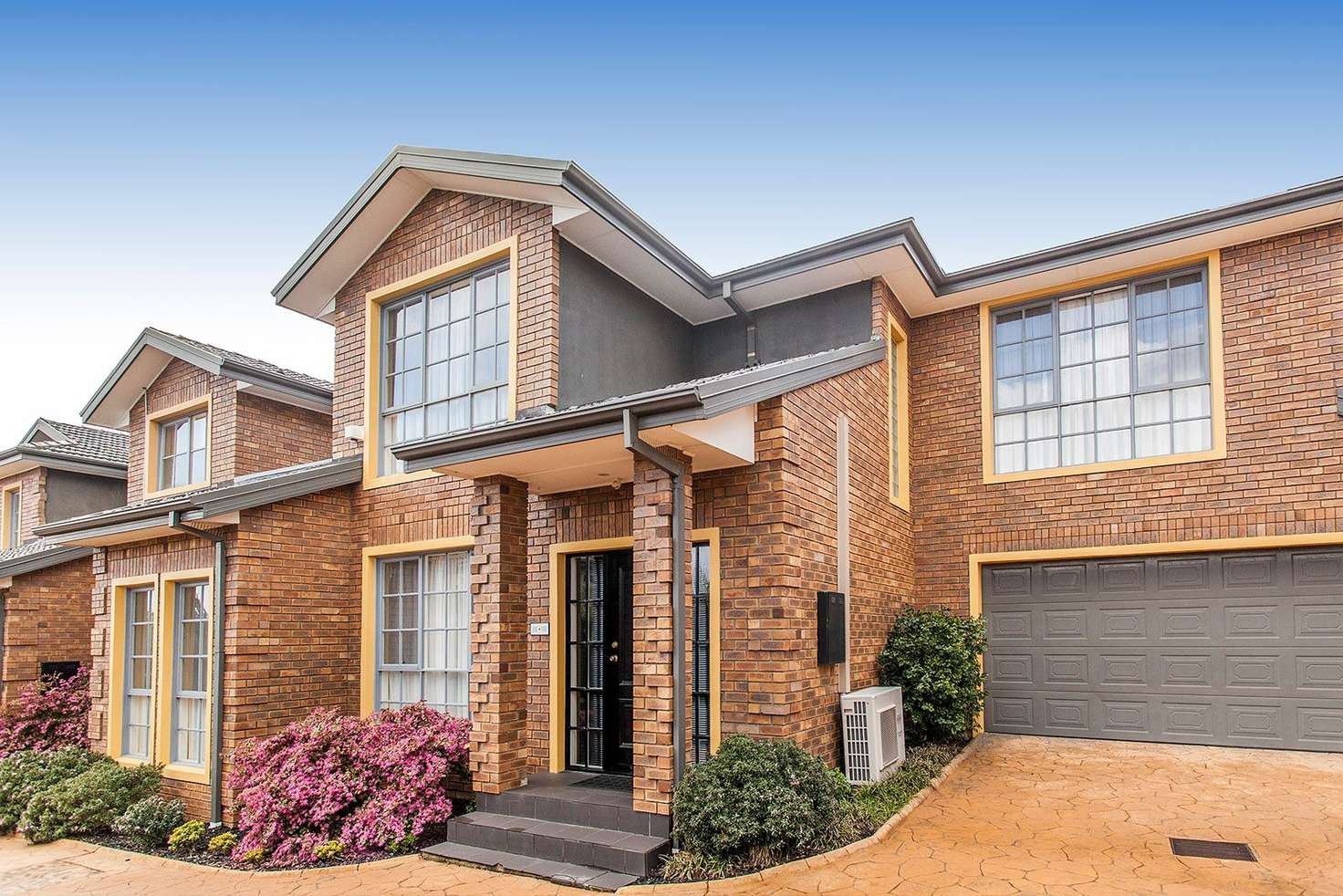 Main view of Homely townhouse listing, 2/22 Parker Street, Templestowe Lower VIC 3107