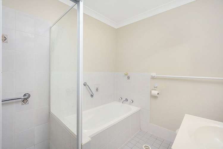 Fifth view of Homely villa listing, 4/16 Victoria Street, East Gosford NSW 2250