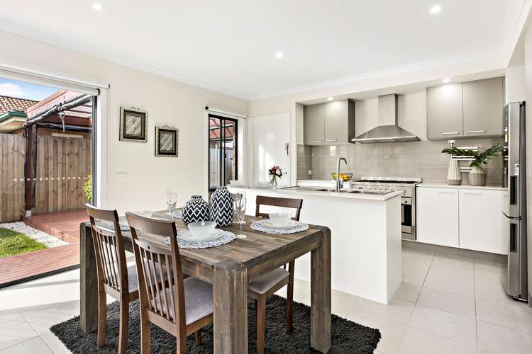 Fifth view of Homely townhouse listing, 2/17 Moorookyle Avenue, Hughesdale VIC 3166