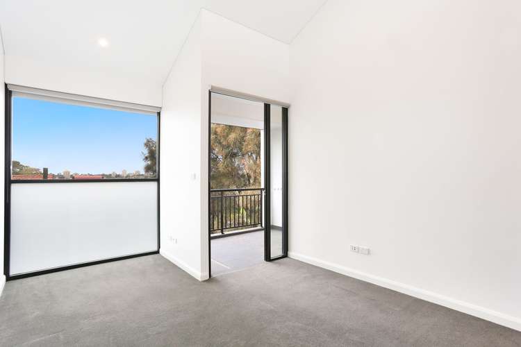 Second view of Homely unit listing, 1/44 Miller Lane, Cammeray NSW 2062