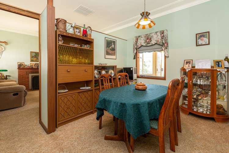Fourth view of Homely house listing, 5 Neridah Avenue, Tamworth NSW 2340