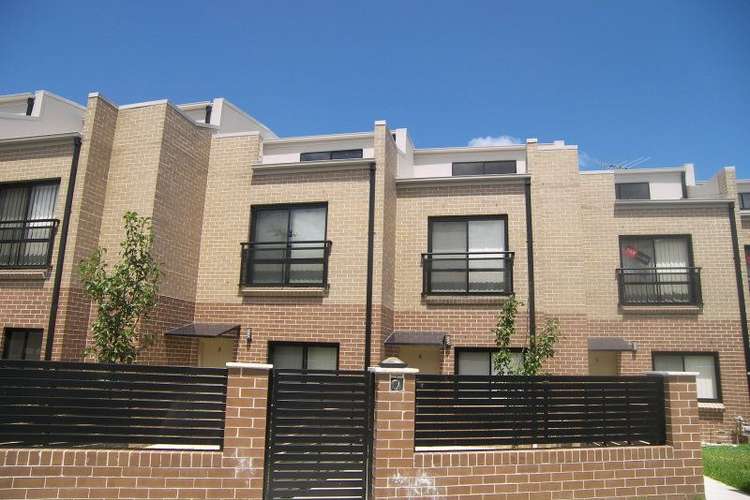 Main view of Homely townhouse listing, 11/14-18 Connells Point Road, South Hurstville NSW 2221