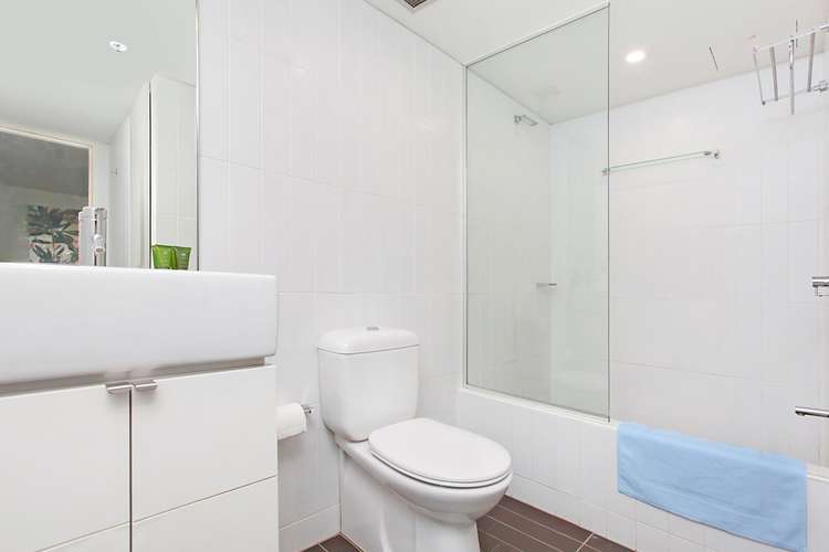 Fifth view of Homely apartment listing, 610/425 Bourke Street, Surry Hills NSW 2010