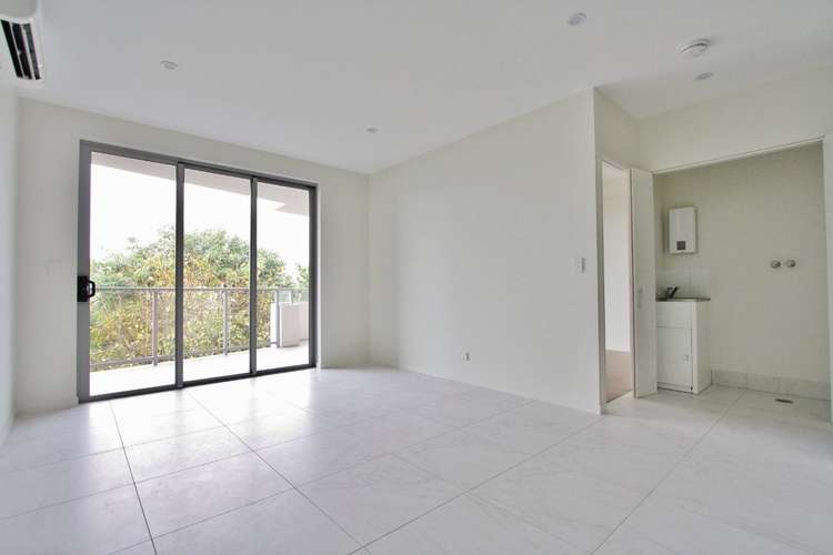 Fourth view of Homely apartment listing, 7/908 Logan Road, Holland Park QLD 4121