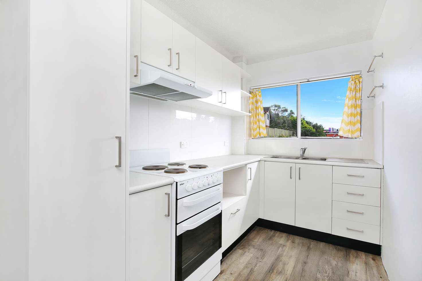 Main view of Homely unit listing, 9/8 Myrtle Street, Coniston NSW 2500