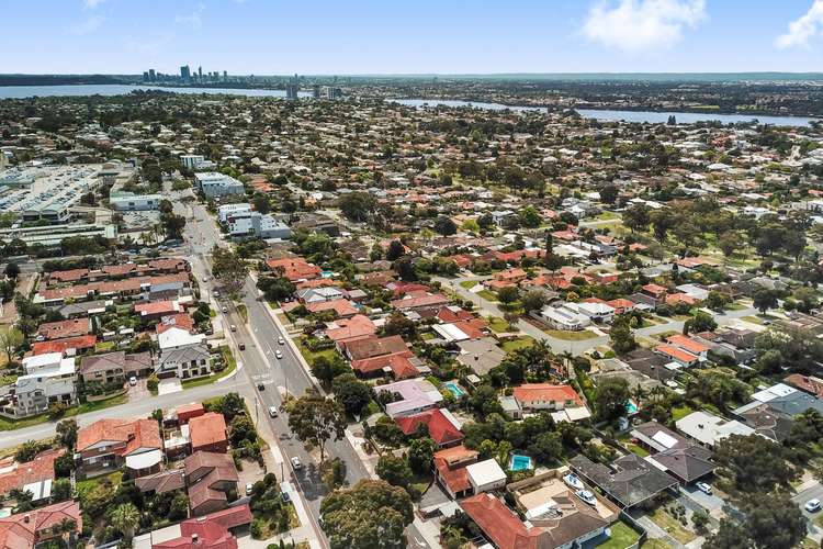 Fifth view of Homely house listing, 190 Riseley Street, Booragoon WA 6154