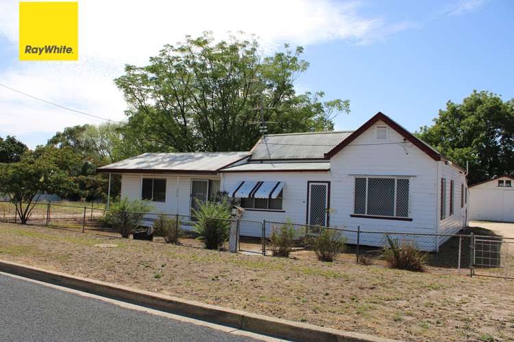 Request more photos of 20 William Street, Inverell NSW 2360