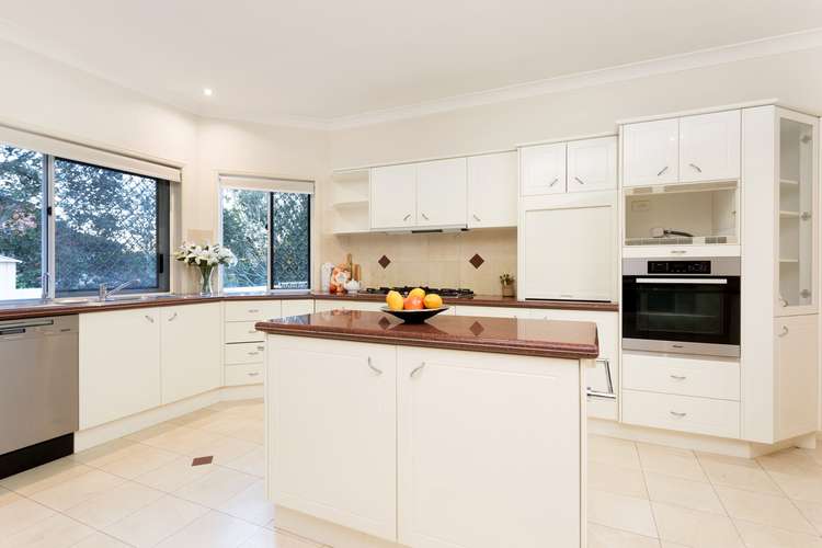 Second view of Homely house listing, 5 Kagoola Close, Chapel Hill QLD 4069