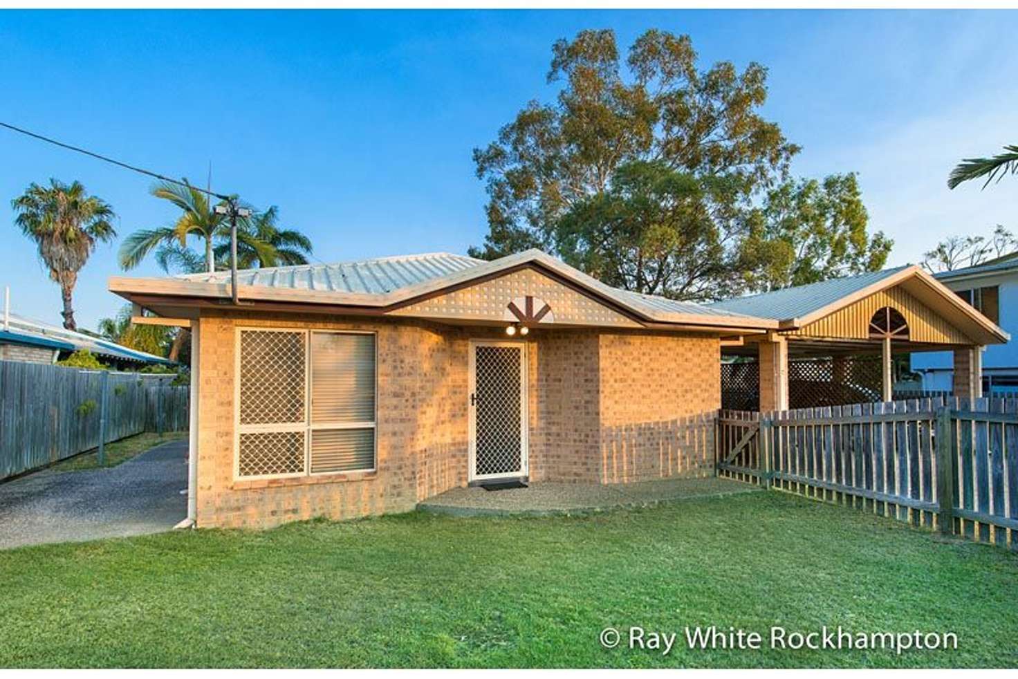 Main view of Homely house listing, 1/17 Stenlake Avenue, Kawana QLD 4701