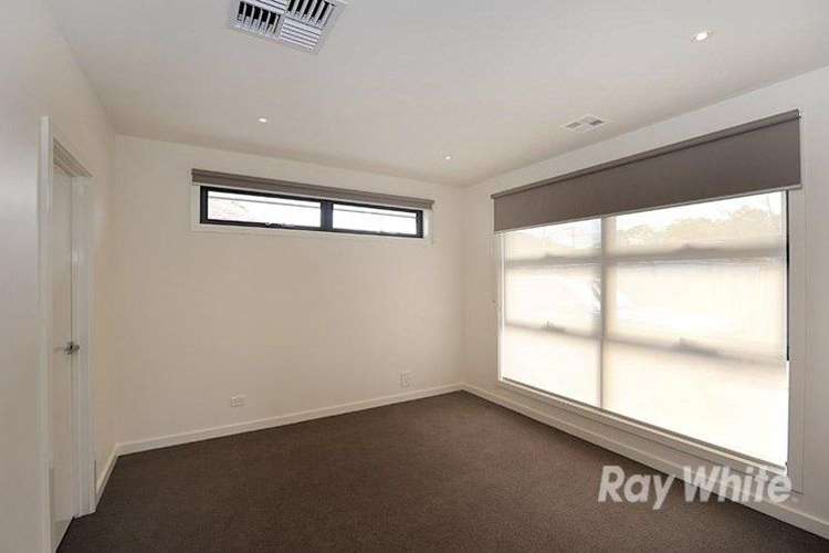 Fifth view of Homely house listing, 2/47 Rooks Road, Mitcham VIC 3132