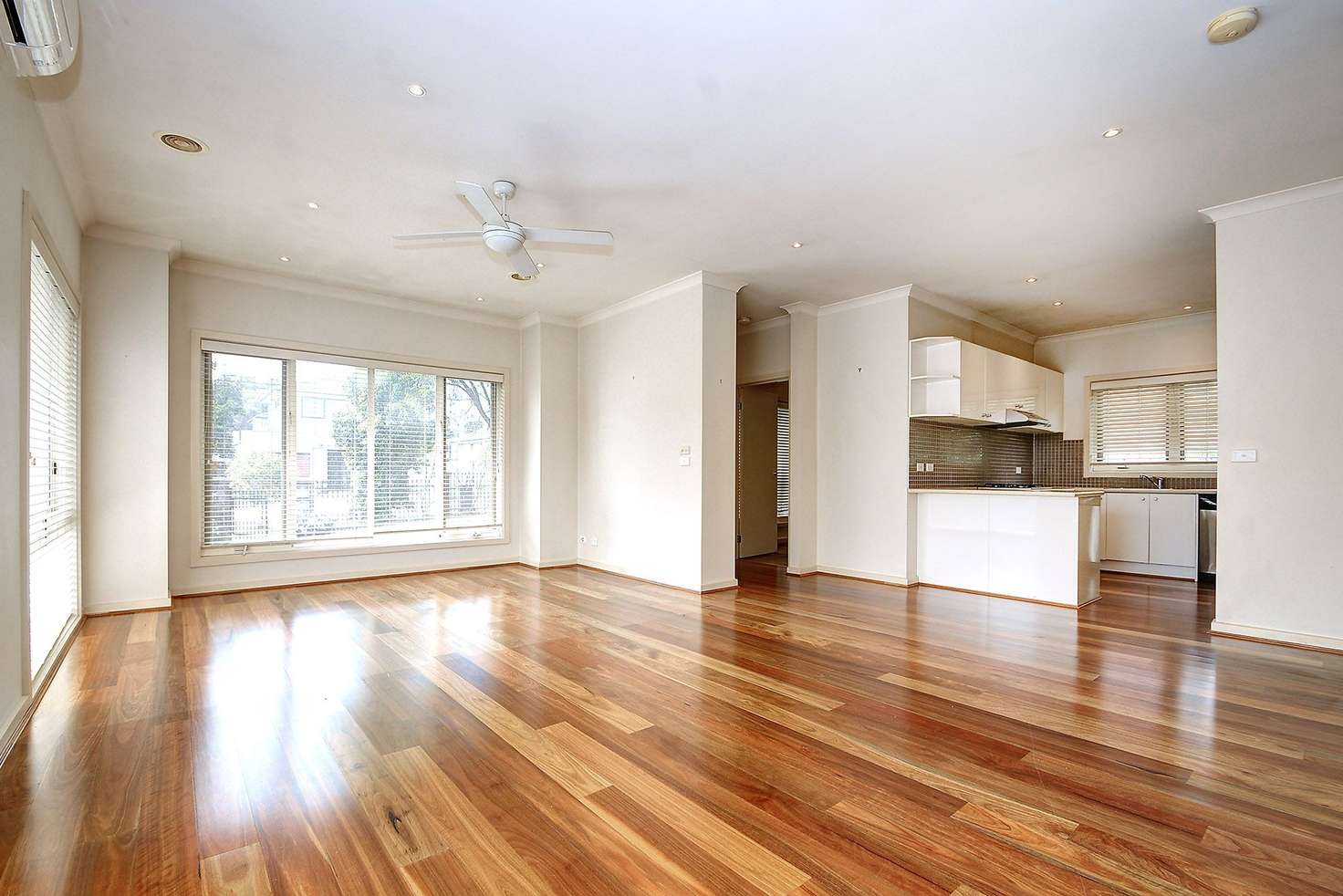 Main view of Homely unit listing, 1/15 Teck Street, Ashwood VIC 3147