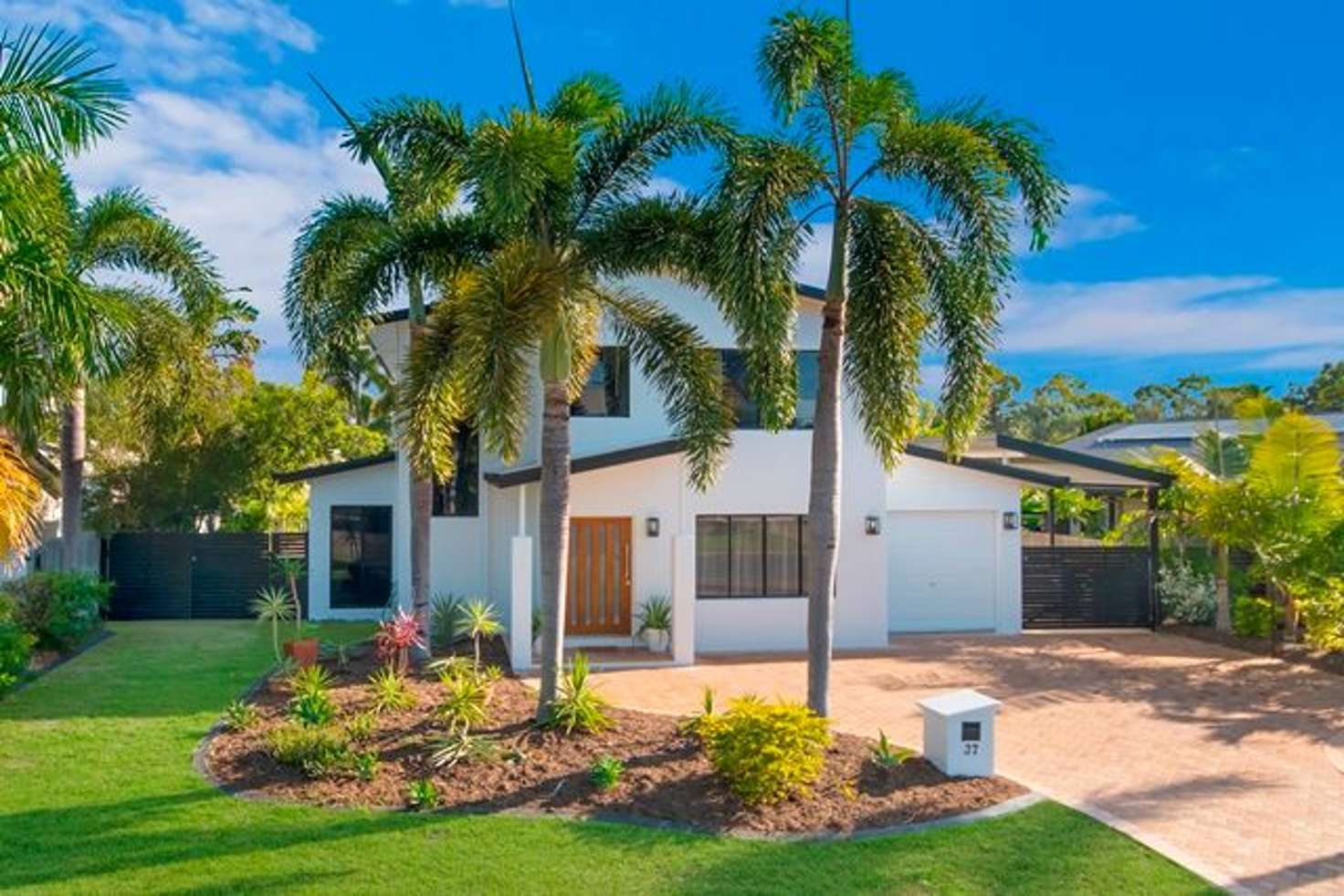Main view of Homely house listing, 37 Waterview Drive, Bushland Beach QLD 4818