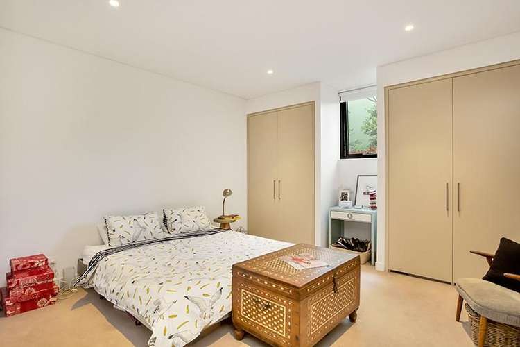 Second view of Homely apartment listing, 212/4 Neild Avenue, Rushcutters Bay NSW 2011