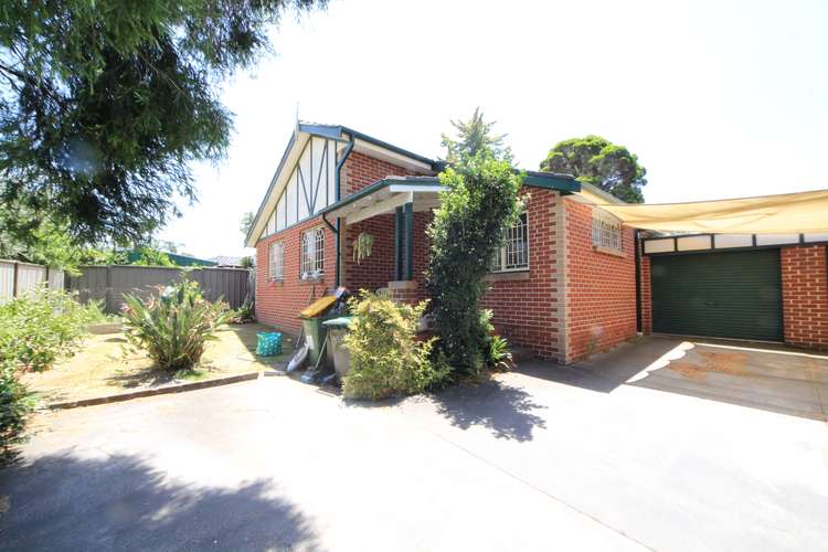 Second view of Homely house listing, 4./330 Roberts Road, Greenacre NSW 2190