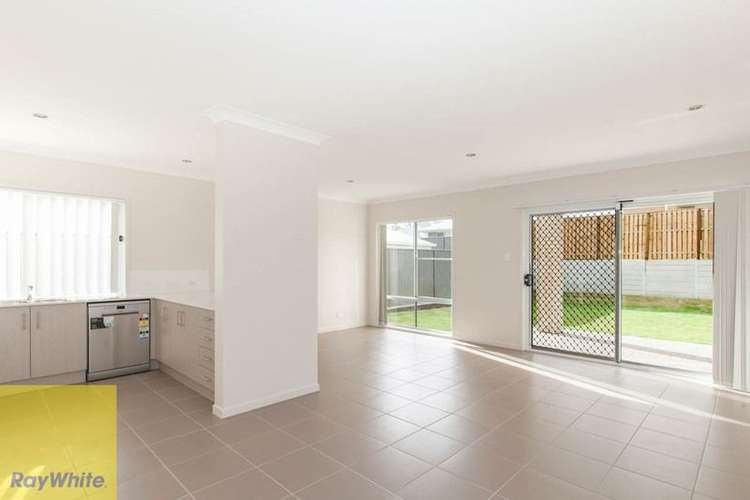 Second view of Homely house listing, 25 Gatina Crescent, Coomera QLD 4209