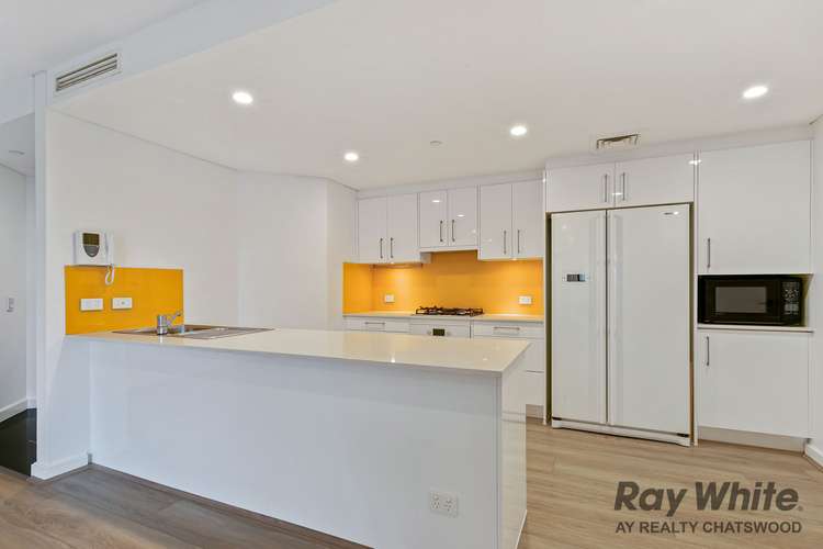 Second view of Homely apartment listing, 404/2 Dind Street, Milsons Point NSW 2061