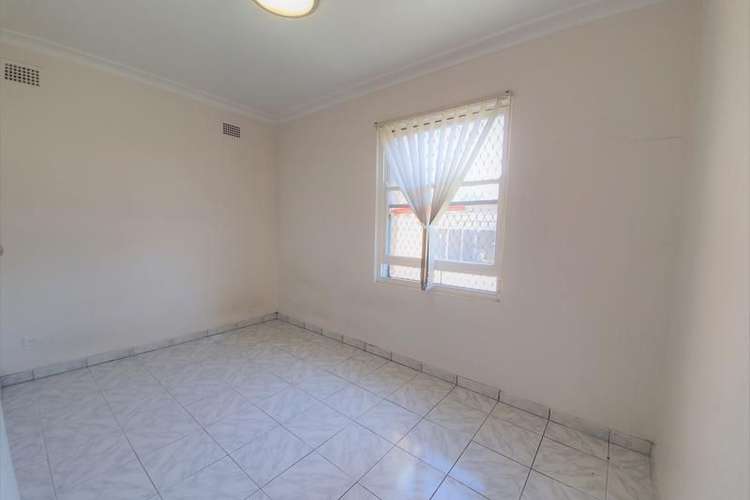 Fourth view of Homely unit listing, 1/25 Arthur, Punchbowl NSW 2196