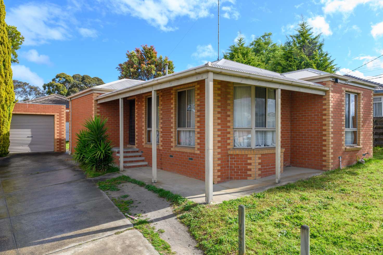 Main view of Homely unit listing, 2/7 Whitehorse Road, Mount Clear VIC 3350