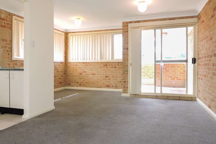 Third view of Homely apartment listing, 3/5 Ward Street, Gosford NSW 2250