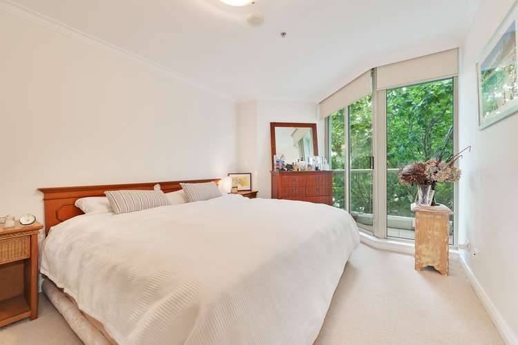 Third view of Homely apartment listing, 202/38 Alfred Street, Milsons Point NSW 2061