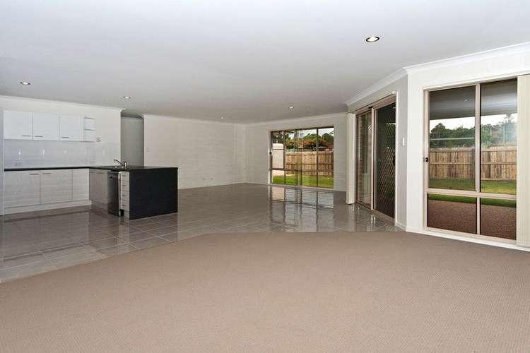 Third view of Homely house listing, 8 Barwick Court, Wilsonton Heights QLD 4350