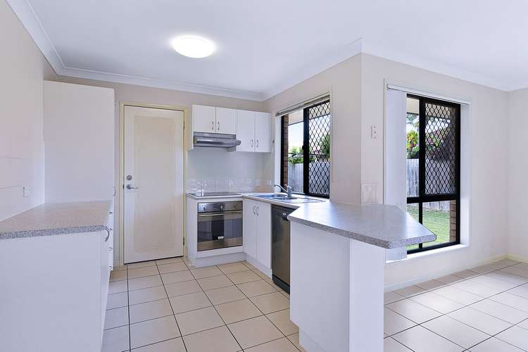 Third view of Homely house listing, 8 Mavis Court, Rothwell QLD 4022