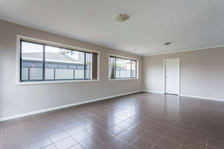 Fifth view of Homely house listing, 22 Viridian Drive, Hillside VIC 3037