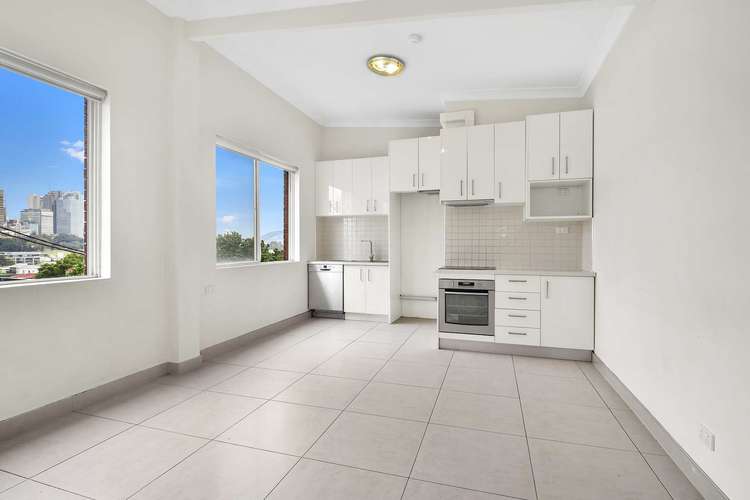 Main view of Homely apartment listing, 2/188 McElhone Street, Woolloomooloo NSW 2011
