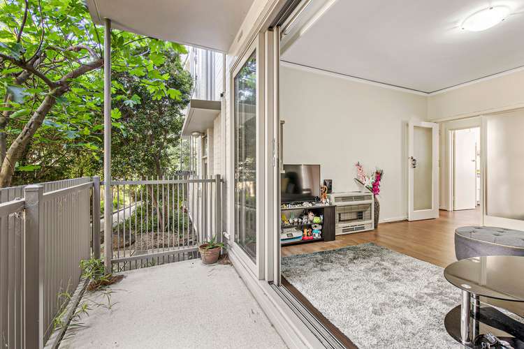 Main view of Homely apartment listing, 8/112 Riversdale Road, Hawthorn VIC 3122