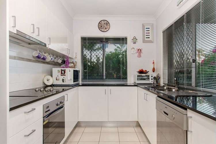 Fifth view of Homely house listing, 4/215 Benowa Road, Benowa QLD 4217