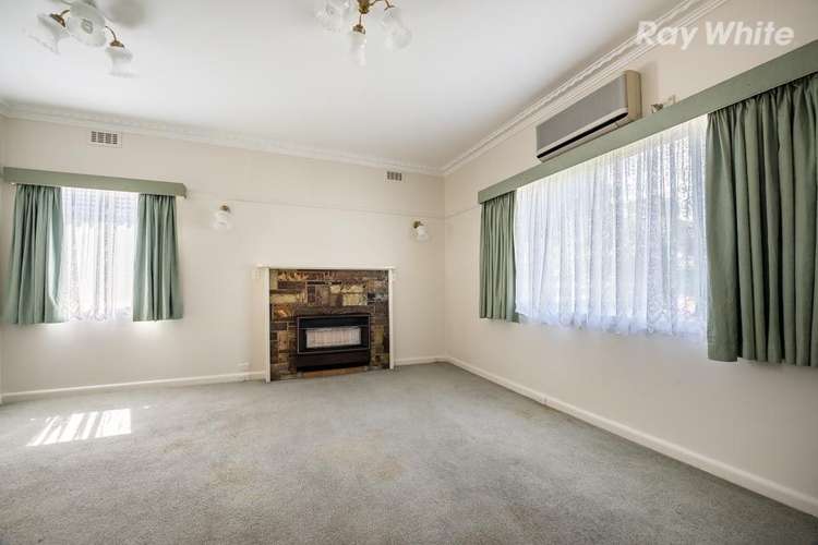 Second view of Homely house listing, 11 Keats Avenue, Kingsbury VIC 3083