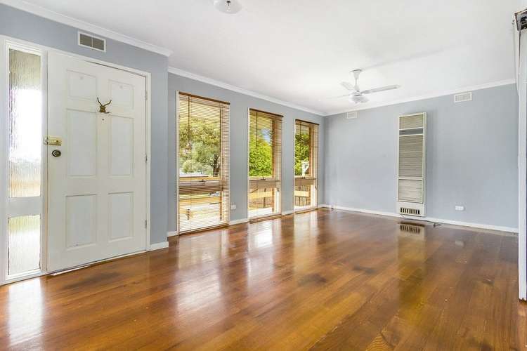 Fifth view of Homely house listing, 2 Chelsea Court, Wantirna VIC 3152