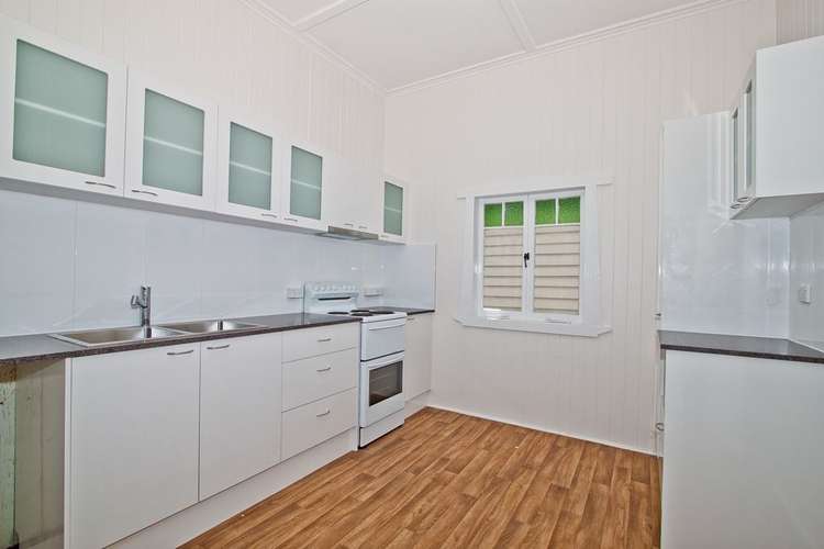 Second view of Homely house listing, 32 Victoria Terrace, Annerley QLD 4103