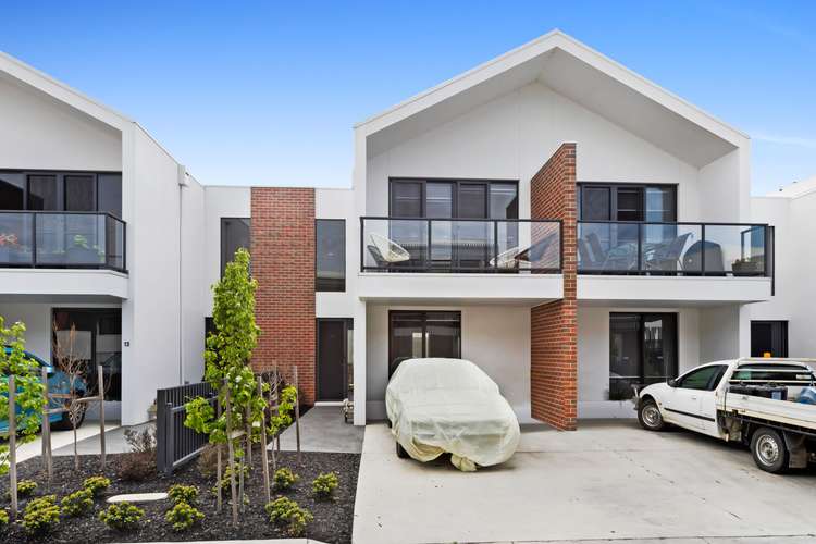 Main view of Homely townhouse listing, 14 Monteith Place, Ballarat Central VIC 3350