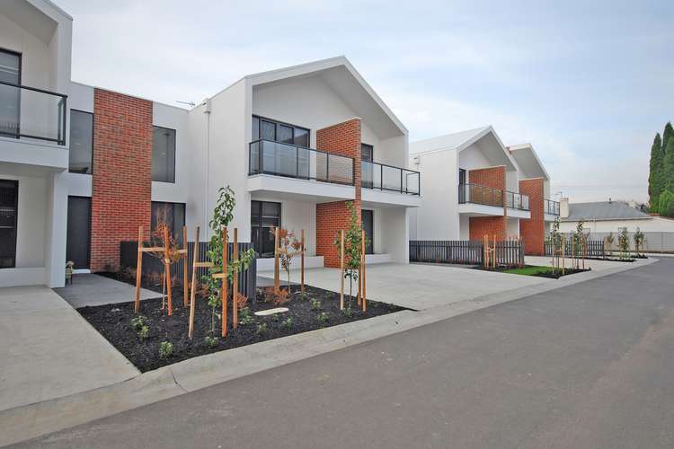 Second view of Homely townhouse listing, 17 Monteith Place, Ballarat Central VIC 3350