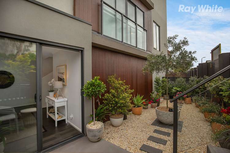 Third view of Homely townhouse listing, 17 Gordon Street, Mornington VIC 3931