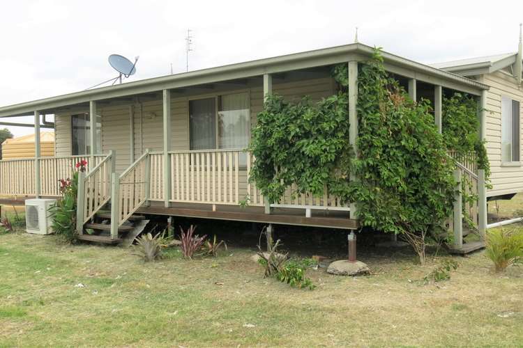 Second view of Homely house listing, 2 Redwood Drive, Brightview QLD 4311