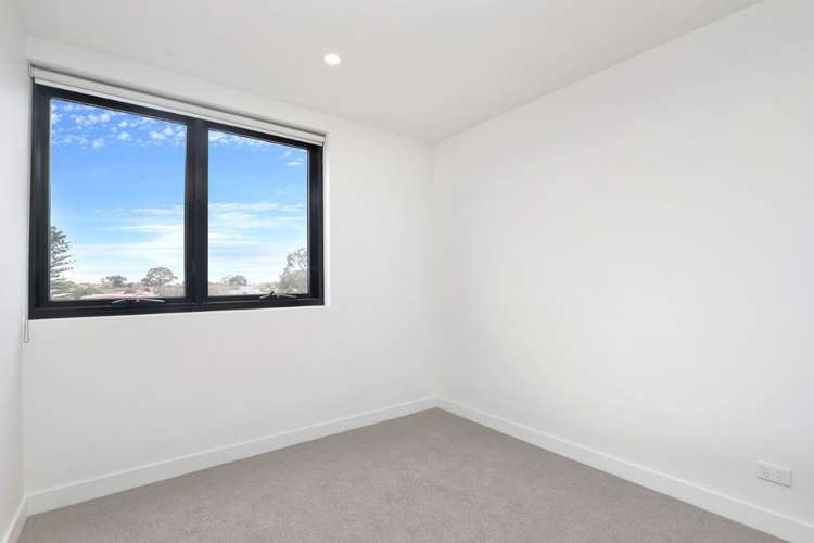 Fourth view of Homely apartment listing, 307/405 Neerim Road, Carnegie VIC 3163