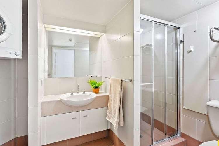 Fifth view of Homely apartment listing, 209/44 Ferry, Kangaroo Point QLD 4169