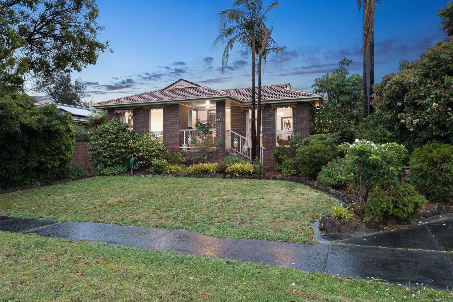 Main view of Homely house listing, 19 Brougham Square, Mulgrave VIC 3170